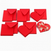 Hjärtkort, röd, kortstl. 12,5x12,5 cm, kuvertstl. 13,5x13,5 cm, 10 set/ 1 förp.