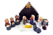 Julkrubba med figuriner